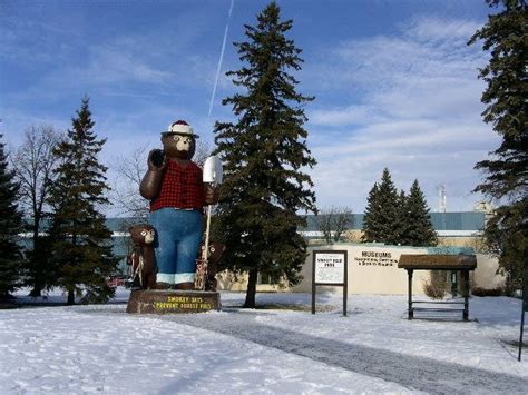 International Falls and Colorado town battle over "Icebox" title | MPR News