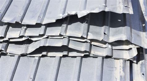 Aluminum Siding: Repair or Replace? - Thompson Creek