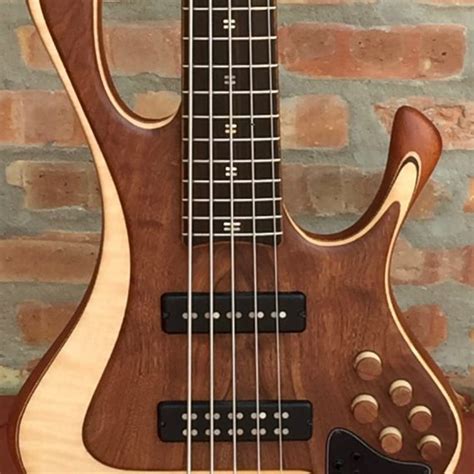 Zakrzewski Exclusive 5 string bass guitar | Luthiers Access Group