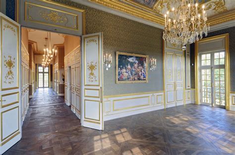 Château Louis XIV: the most expensive castle near Paris