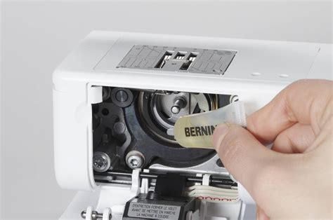 Where To Oil Sewing Machine?