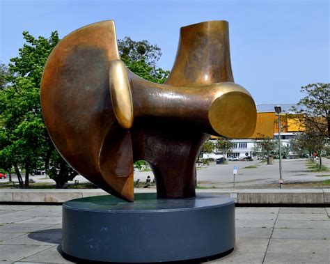 Henry Moore; "The Archer" (Bronze sculpture) on the terrace of the Neue Nationalgalerie, 1964-5 ...