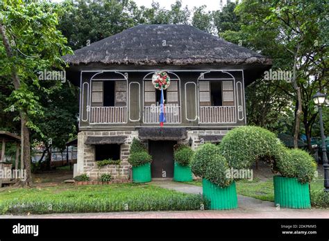 Traditional Filipino house at Rizal Park, Manila, Philippines Stock Photo - Alamy