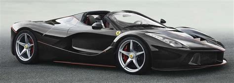 Ferrari vs. McLaren: Which is the Better Luxury Performer?