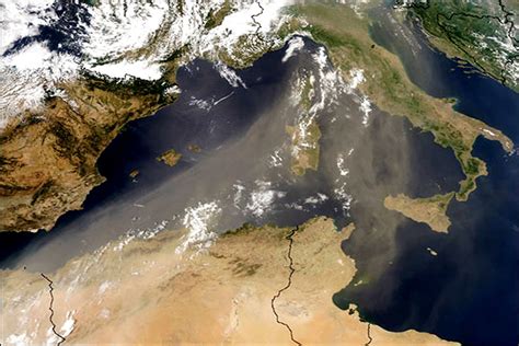 Climate Change Affects Saharan Dust Storms - JGR Atmospheres - H. Clifford, N. Spaulding, A ...