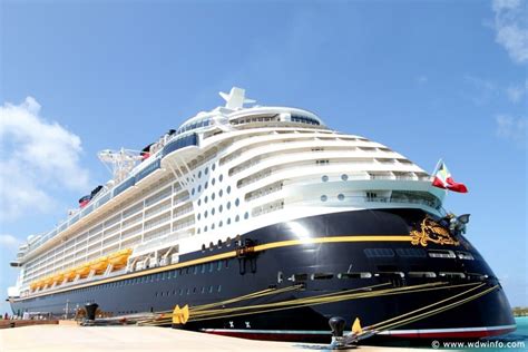 Disney Fantasy Returns to Port Canaveral Due to a Medical Emergency