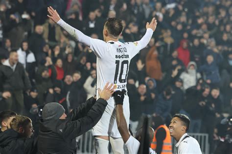 Partizan clinches huge victory in eternal derby against Crvena Zvezda - Novica - Nogomania