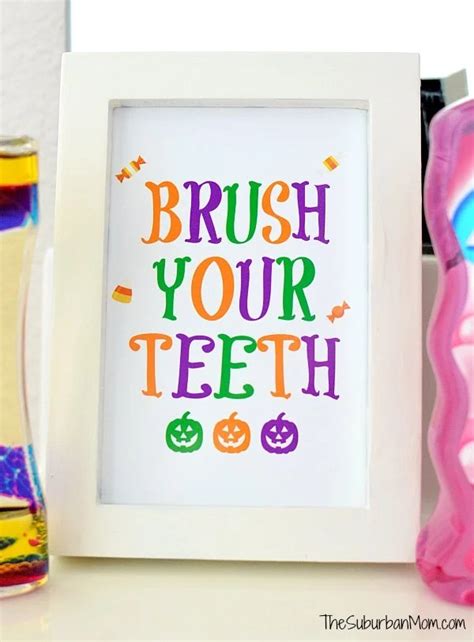 Halloween-Themed Brush Your Teeth Sign Printable - The Suburban Mom