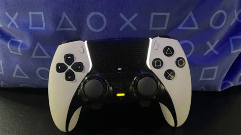 DualSense Edge vs Xbox Elite Controller Series 2: which is the best ...