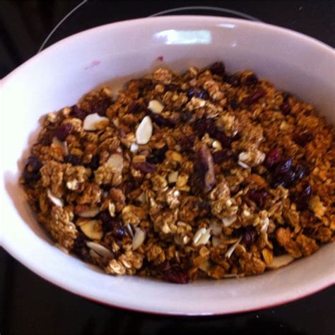 Crunchy Granola Breakfast Cereal Recipe