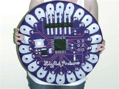 LilyPad Arduino Projects - YouTube