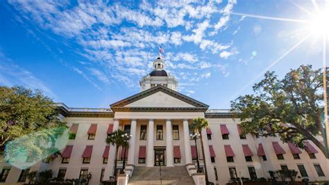 Florida Capitol was faced with a group of protestors on Jan. 17