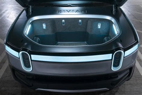 2021 Rivian R1T Truck: Pricing, Specs, Performance and Release Date ...