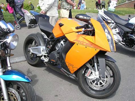 KTM RC8 1190 Specs and Review (Sport Bike) - Big Bike Reviews