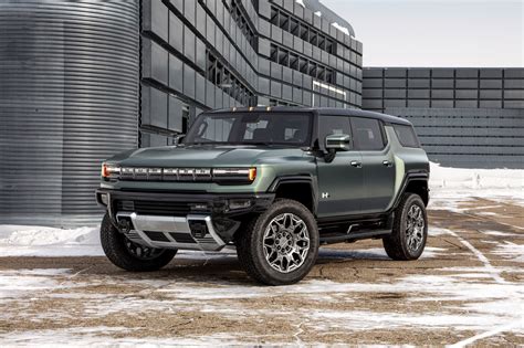 Электрокроссовер GMC Hummer EV SUV представлен официально: мощность до 830 л.с., запас хода до ...