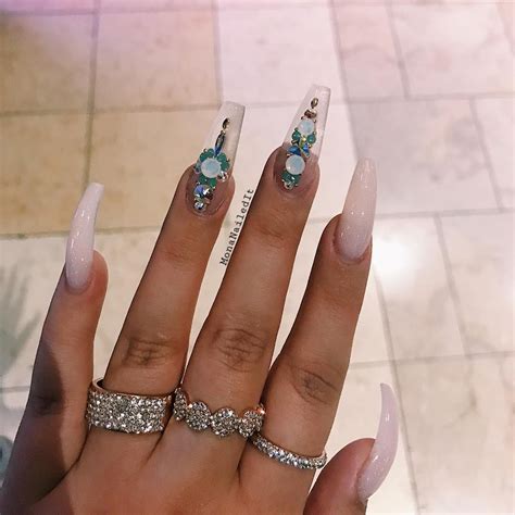 Pin by 𝕁𝕖𝕟𝕟𝕚𝕗𝕖𝕣 𝕃𝕪𝕟𝕟𝕖♛ on .♡.nαíls.♡. | Glam nails, Nail designs, Nails