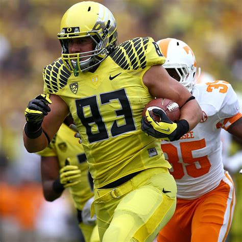 The Latest Oregon Ducks NCAA Football News | SportSpyder