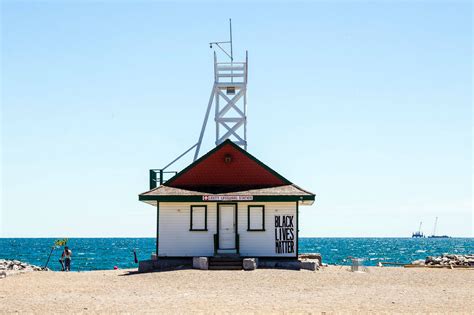 The history of the 100-year-old Leuty Lifeguard Station in Toronto