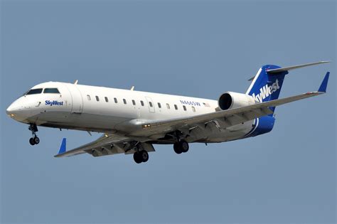 Bombardier CRJ100/200 - Wikiwand