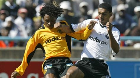 Orlando Pirates legend Papi Khomane dies in car accident | FARPost