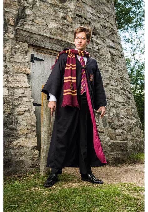 What are some easy homemade Harry Potter costume ideas? - Quora