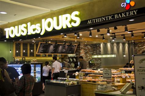 Life is tasty: Tous les Jours - Jakarta (Bakery)