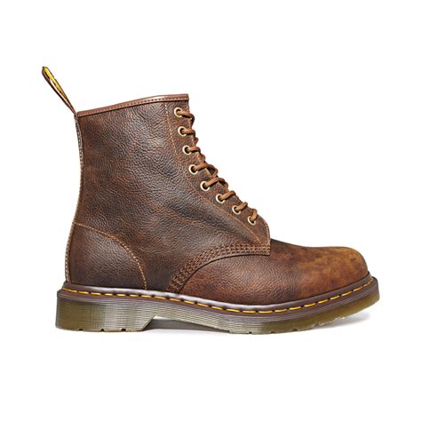 Dr. Martens Unrestricted Boots in Brown for Men - Lyst