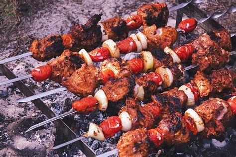 HD wallpaper: Kebab on BBQ, food/Drink, barbecue, barbeque, grill, grilling | Wallpaper Flare