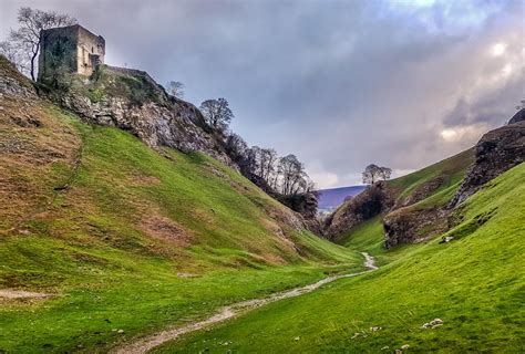 The George Castleton, Traditional British Pub - Beer, Food & Accommadation.