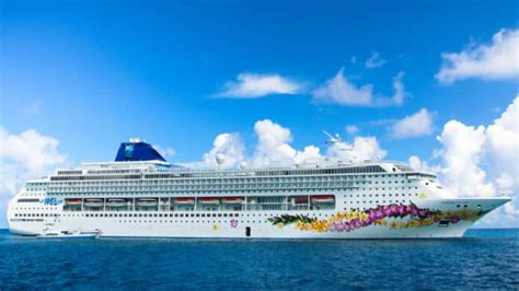 Norwegian Sky Cruise Ship: Overview and Things to Do