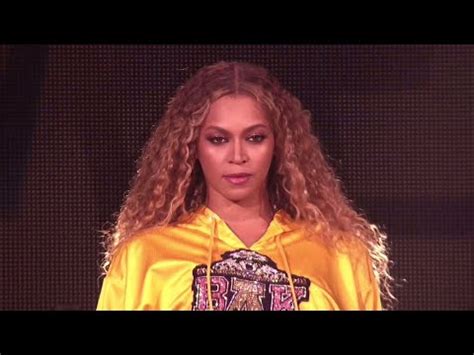 Beyoncé - Crazy In Love (Live At Coachella) 1080P - YouTube