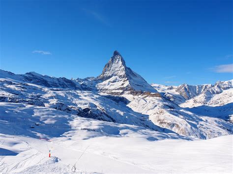 Ultimate blueprint for a perfect ski vacation in Zermatt – Newly ...