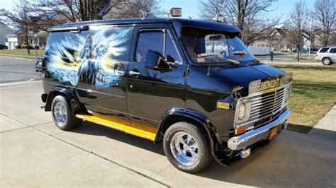 1977 Chevy Van G10 Survivor "Super Nice"