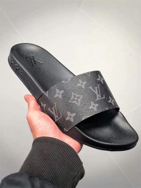 Louis Vuitton Black Sandals | semashow.com