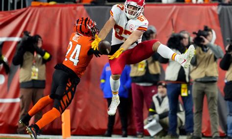 Travis Kelce a late add to Bengals vs. Chiefs game injury report