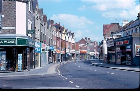 Sidcup High Street in 1982 | Looking unusually free of traff… | Flickr