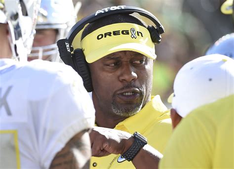 Oregon Football: Ducks Inch Closer To Rankings After 2-0 Start