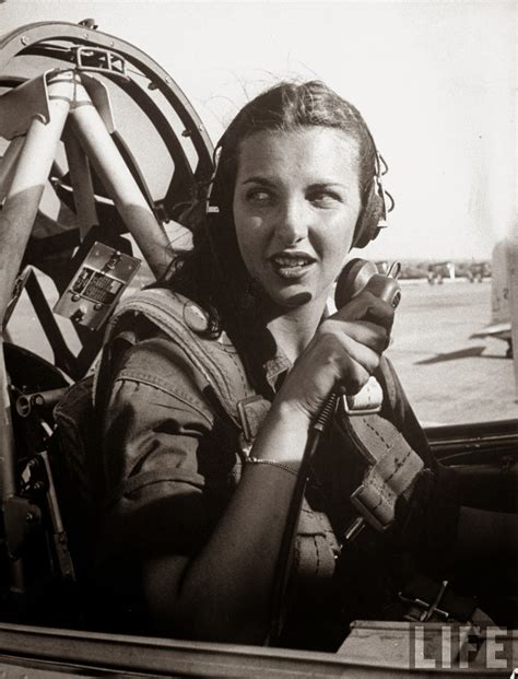 Photos of Girl Pilots Training Flights at Avenger Field in 1943 ...