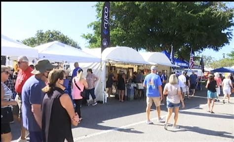 Thousands flock to Cape Coral Art Festival