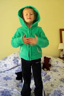 hoodie | new fleece hoodie for Kate. from Patrones Ninos 271… | Flickr