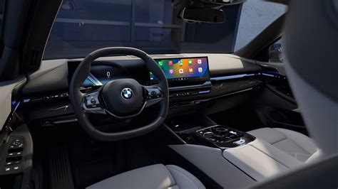 Interior Features of the 2024 BMW 5 Series | BMW of Northwest Arkansas