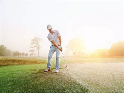 11 Best Golf Short Game Tips To Lower Your Score | Golfers Gear