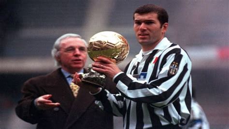 Zinedine Zidane 1998 👑 Ballon d'Or Level: Goals, Skills, Assists - YouTube