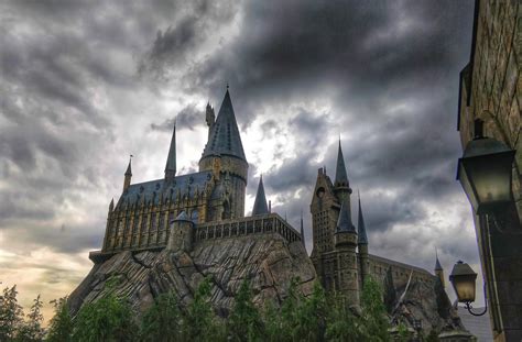 Hogwarts Castle, Universal Studios Japan : r/pics