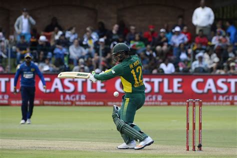 Quinton de Kock contributed 34 | ESPNcricinfo.com