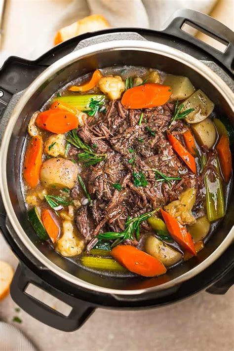 Instant Pot Pot Roast | Easy Beef Pot Roast with Veggies and Gravy