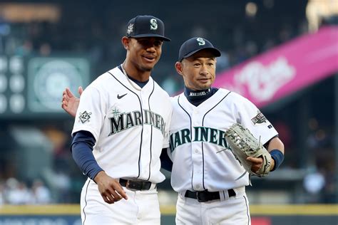 'Baseball and Seattle Have Never Left My Heart': Ichiro a Hit During ...