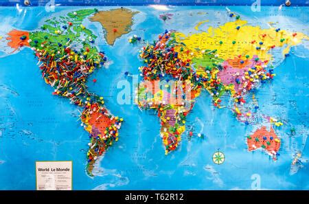 World Flags On Map Pins Stock Vector Art Illustration - vrogue.co