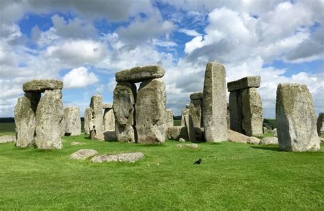 Bath & Stonehenge Tour | Go Tours