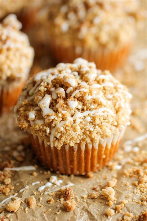 Coffee Cake Muffins - Damn Delicious